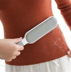 IGOODS - Pet Hair Remover - Hond & Kat Roller Brush - Dubbelzijdig Bont Ontharingsgereedschap Met Zelfreinigende Basis - Reismaatborstel - Voor Kleding - Bank - Tapijt - Autostoel GRIJS -Hond Benodigdheden 1183x1200 1