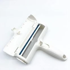 Merkloos Hoogwaardige Huisdierhaar Verwijderaar - Beste Oplossing Tegen Huisdierharen - Hondenhaar Verwijderaar - Kattenhaar Verwijderaar - Pluizenborstel - Haren Verwijderen - Ontharingsborstel - Haarvanger - Wit -Hond Benodigdheden 1200x1200 120