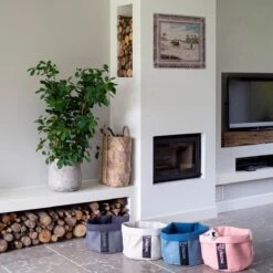 District 70 Cozy - Knusse Kattenmand Met Wasbaar Kussentje - 35x35x30cm In 4 Kleuren Beschikbaar - Merengue -Hond Benodigdheden 1200x1200 565