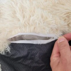 Kussen Voor Kat Of Kleine Hond | Fluffy Dierenkussen Van Pluche | Kat | Bank | Mand | Kattenmand | Kattendeken & Bankbeschermer Max. 15 Kg | Beige | Maat XS -Hond Benodigdheden 1200x1200 649