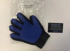 Merkloos Vachtverzorgingshandschoen -Hond Benodigdheden 1200x871