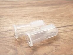 Merkloos Vinger Tandenborstel – 2 X 20 Merkloos Vinger Tandenborstel – 2 X -Hond Benodigdheden 1200x905