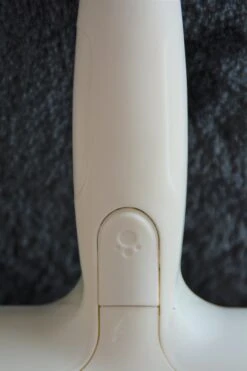 Huisdierhaar Verwijderaar - Huisdier Haar Verwijder Borstel – Pet Hair Remover – Pluizenborstel – Haren Verwijderen – Kleding Borstel & Roller – Katten & Honden - Haar Verwijderaar -Hond Benodigdheden 800x1200